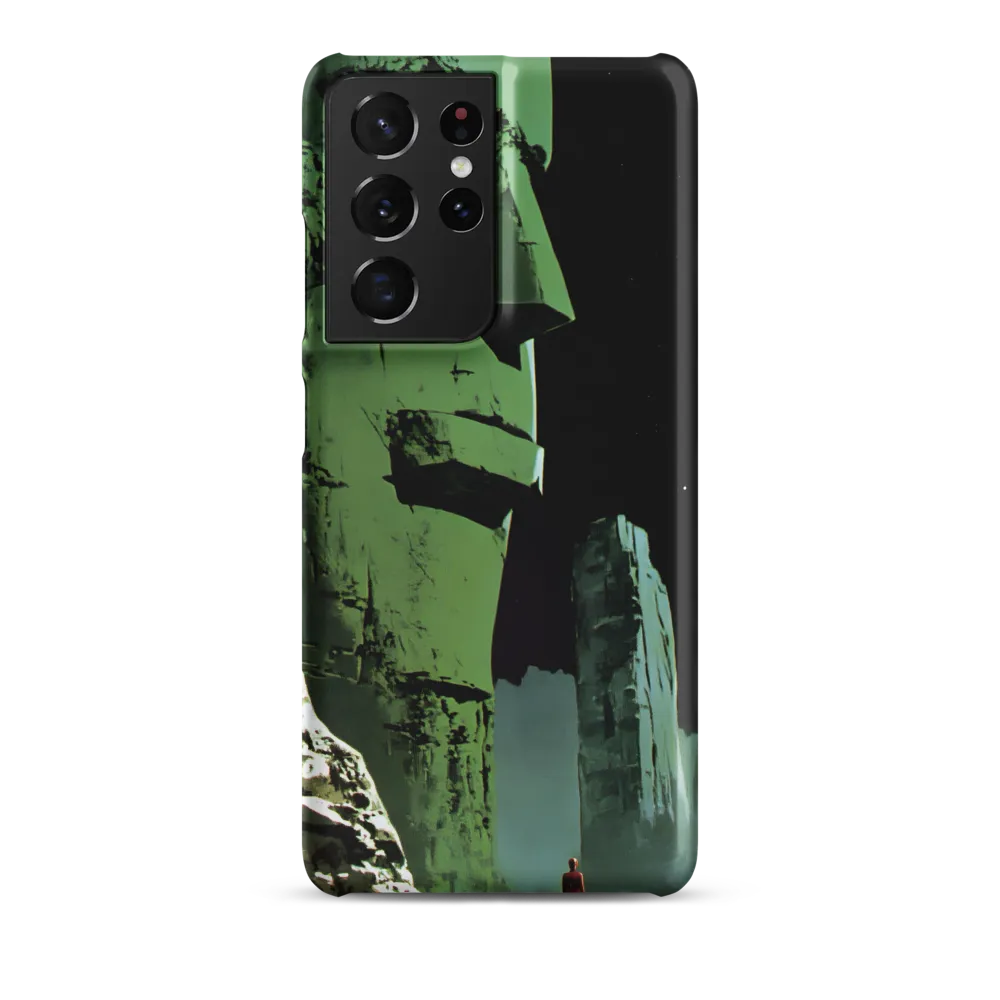 Green Colossus and the Lone Traveler