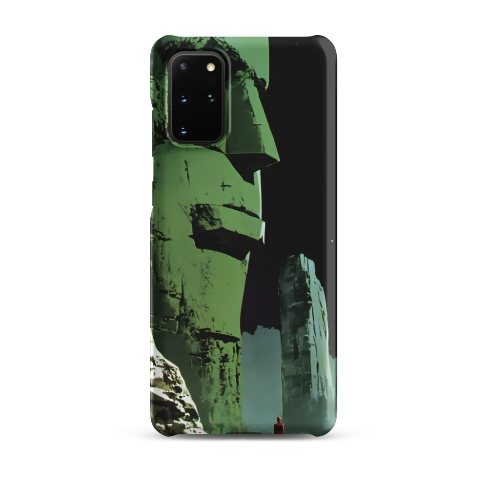 Green Colossus and the Lone Traveler