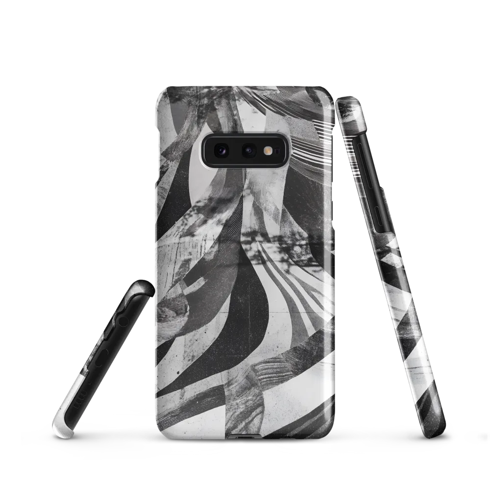 Fluidity in Monochrome