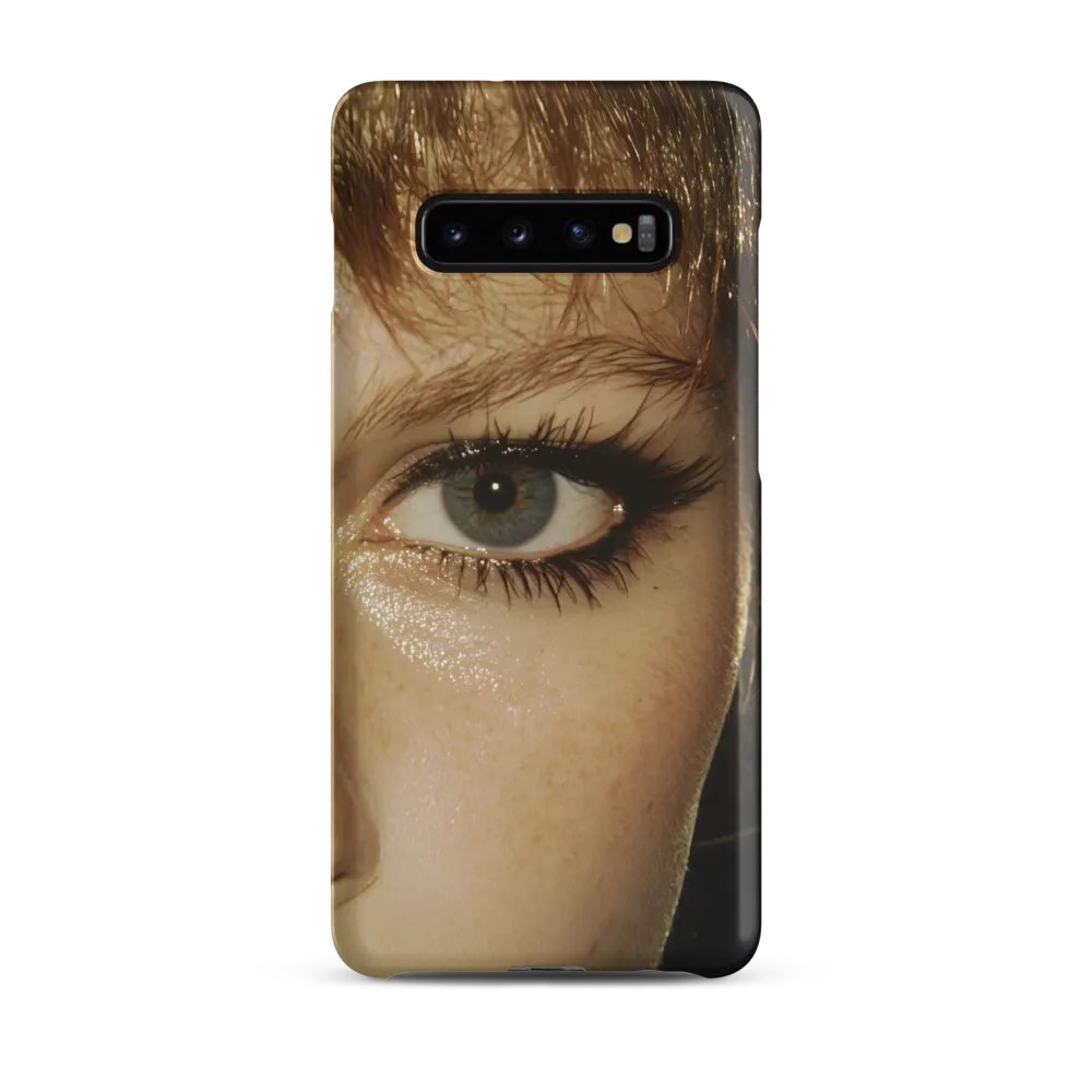 Gaze of Allure
