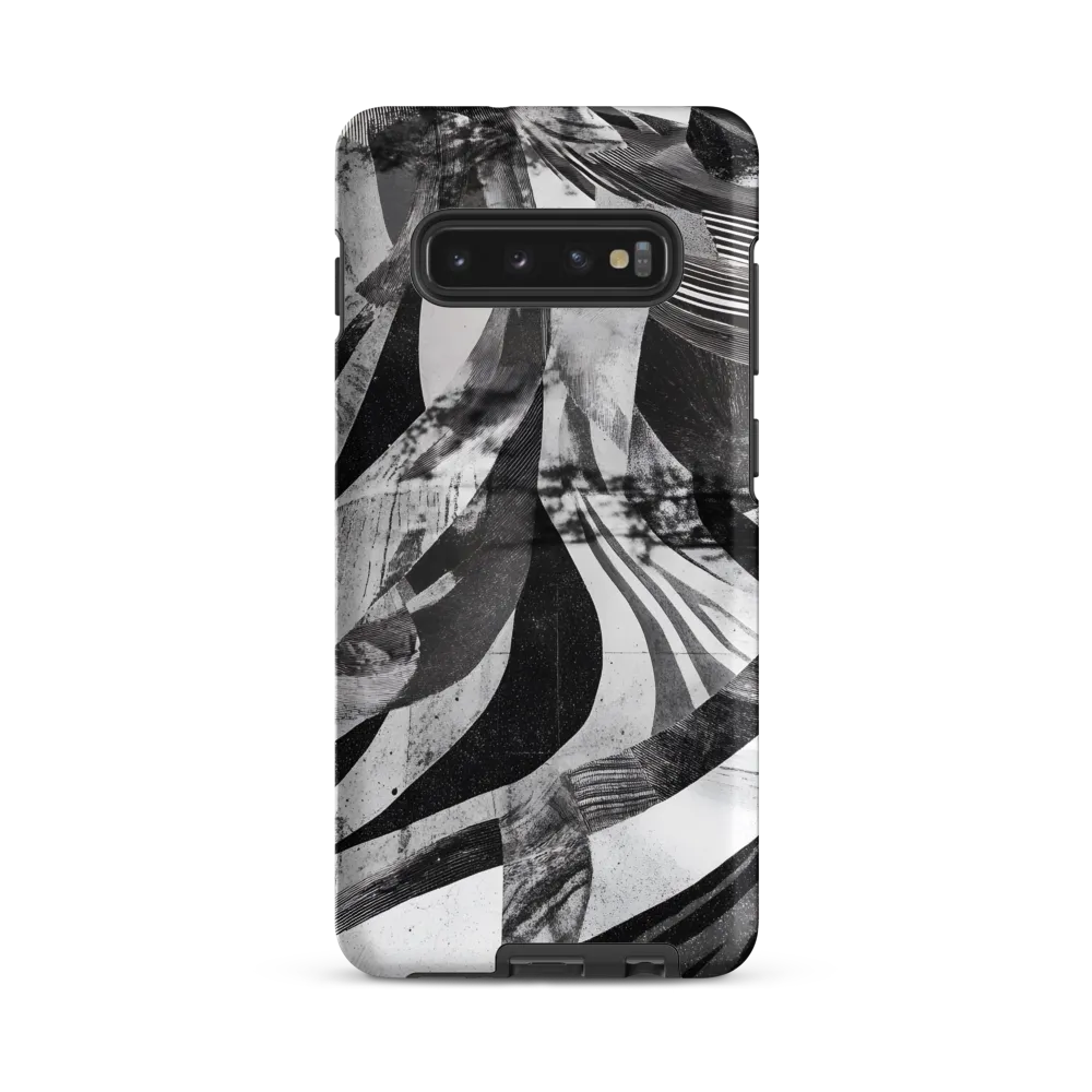 Fluidity in Monochrome