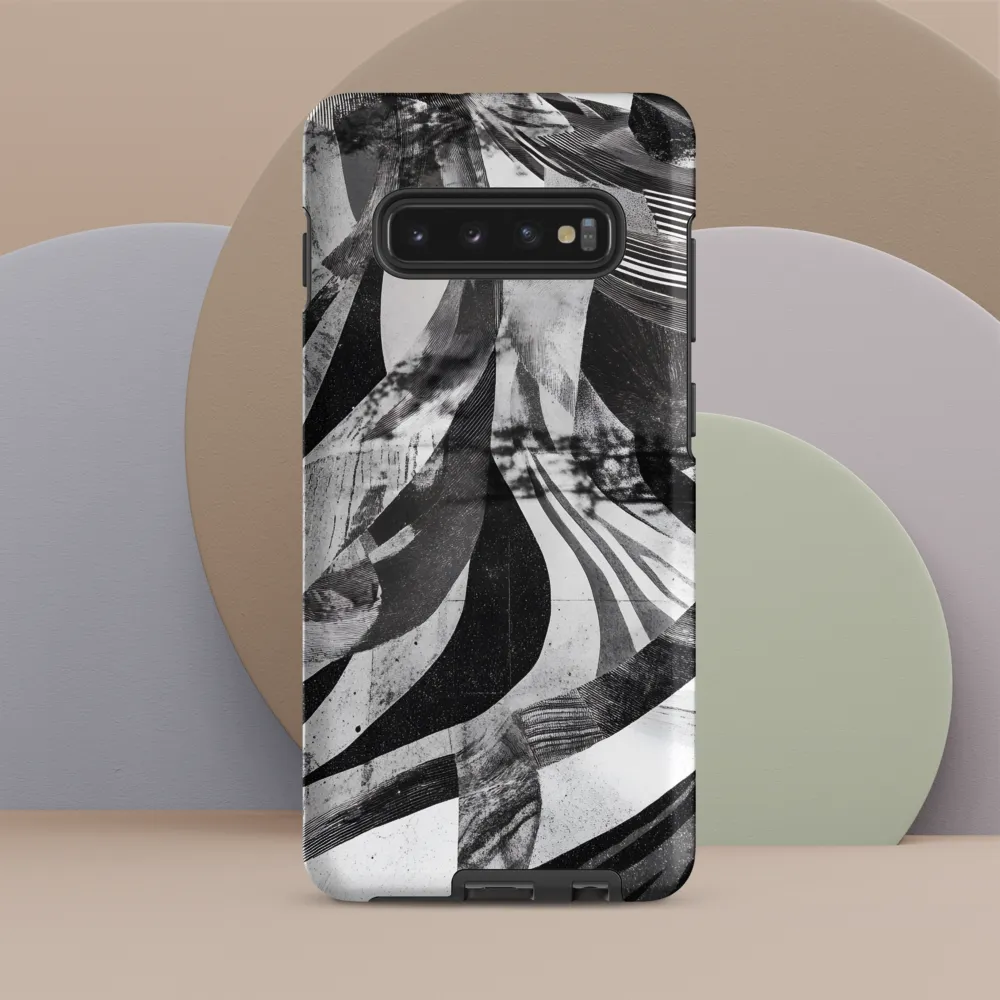 Fluidity in Monochrome
