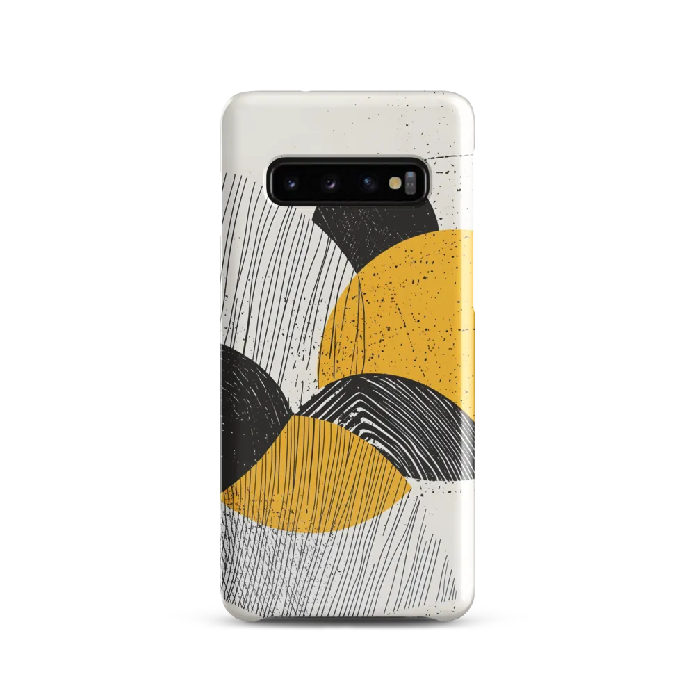 Layered Circles — Yellow & Black
